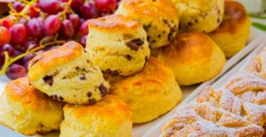 scones with muffin