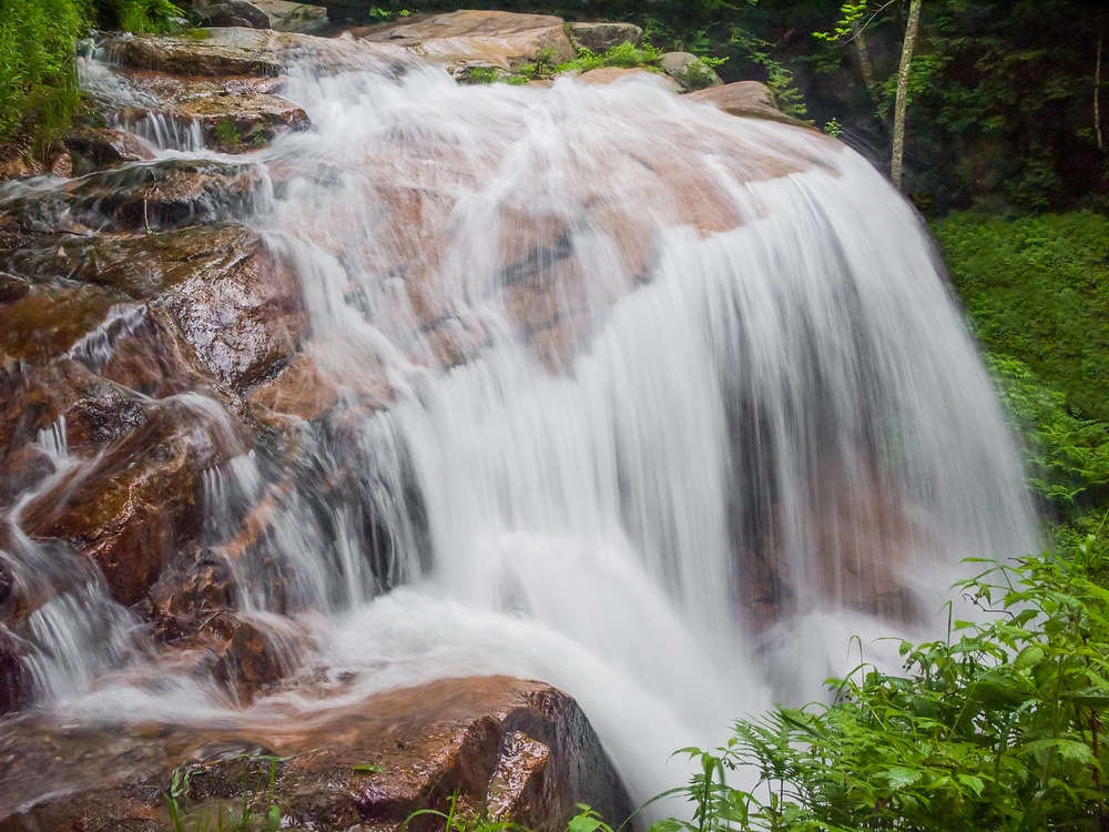 photo of one of the most popular Waterfalls in new Hampshire