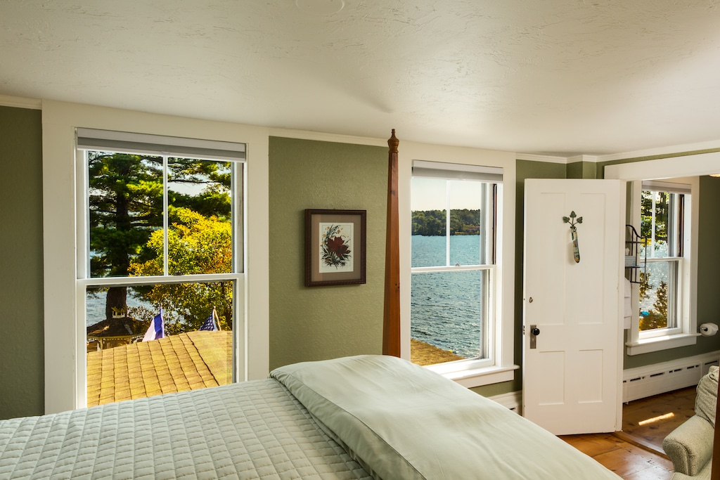 Our lakeside retreat on Lake Winnisquam is the best place to stay in the Lakes Region, New Hampshire